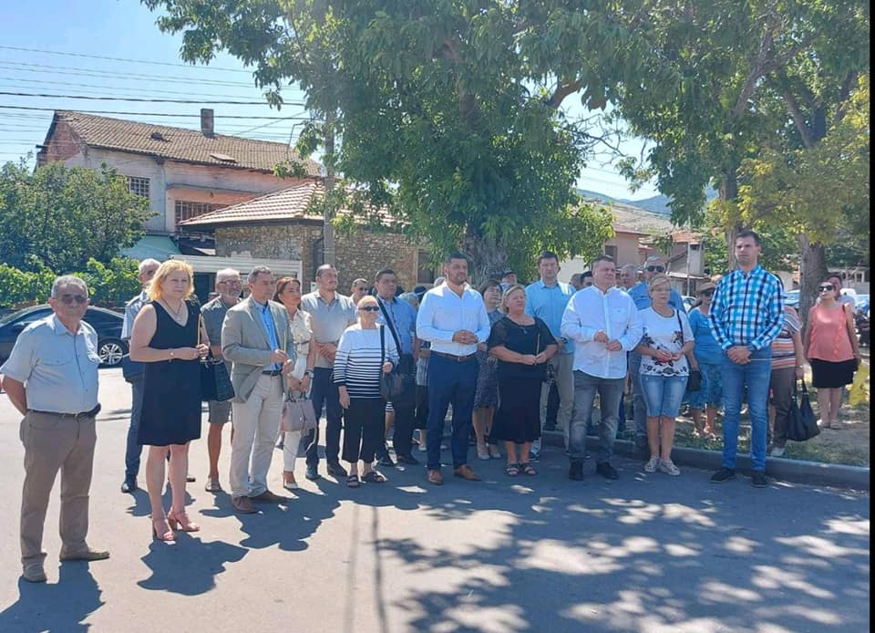 С празничен водосвет и курбан откриха новопостроения мост в Първенец